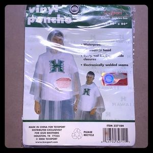 NEW Texsport University of Hawaii Vinyl Poncho